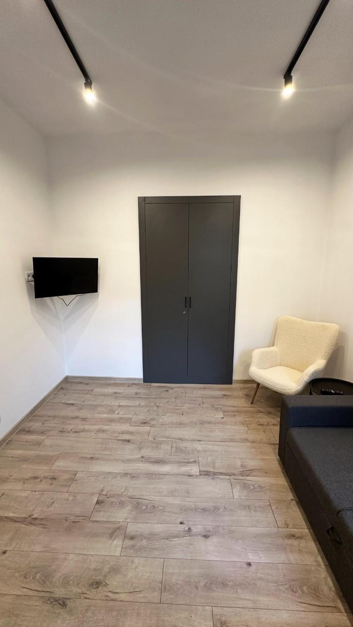 Apartment Vip Virmenska Street إلفيف المظهر الخارجي الصورة